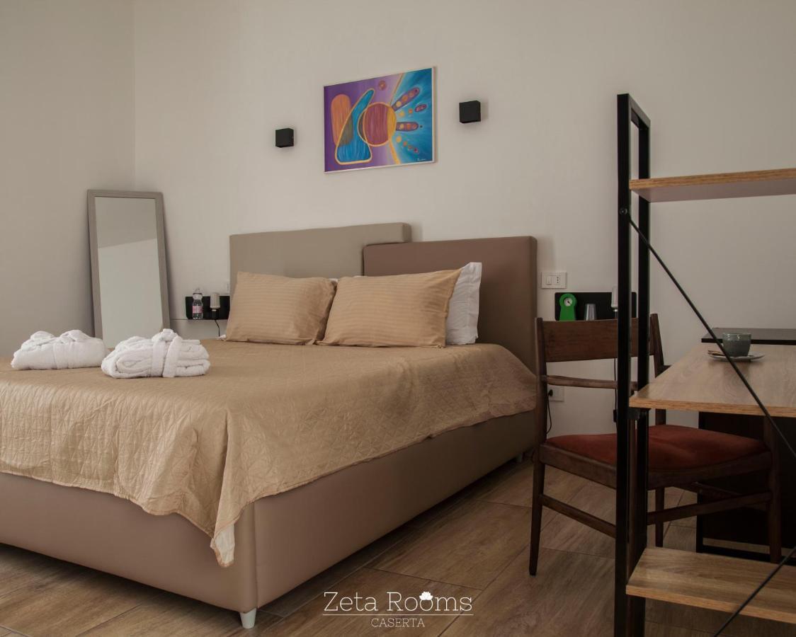 Zeta Rooms Caserta Exteriör bild